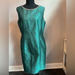 Tahari by ASL Crystal Beaded Neck Jacquard Sheath Dress Size 12 Emerald Green